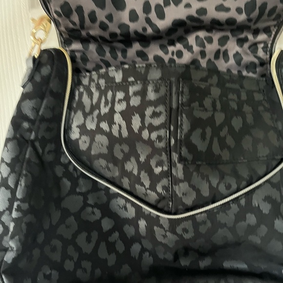 Animal print shoulder bag - Picture 2 of 4